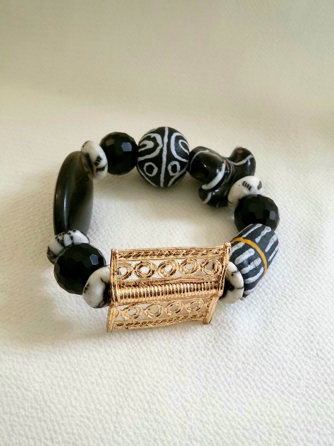 Black and White Beaded African Bracelet