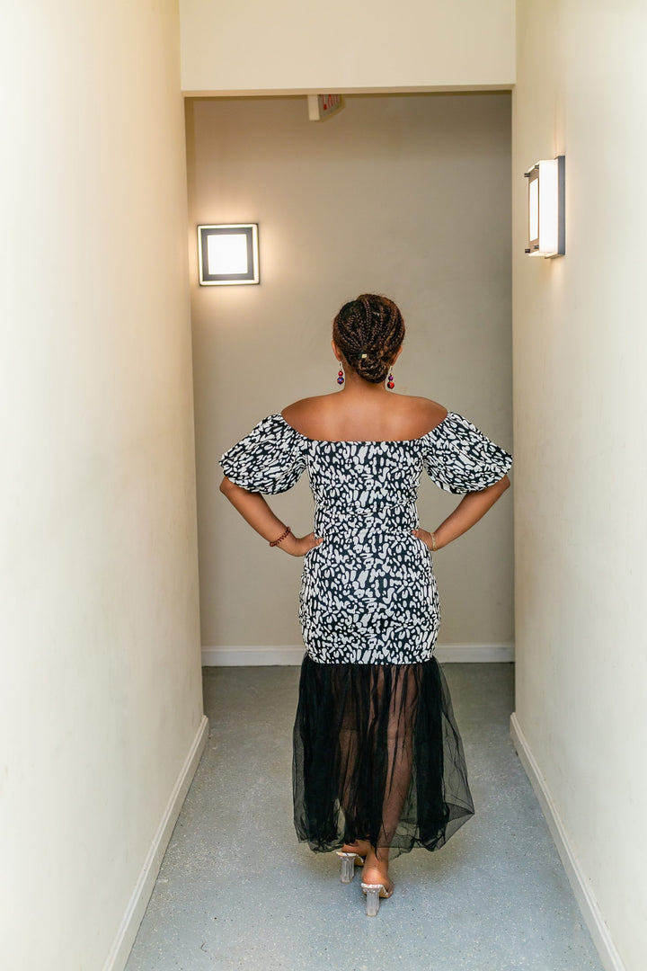 Champagne Dress-Black